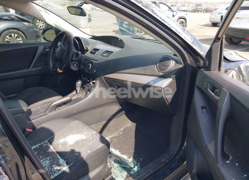 Photo 5 of 2012 Mazda Mazda3 I TOURING (VIN JM1BL1VG4C1510765)