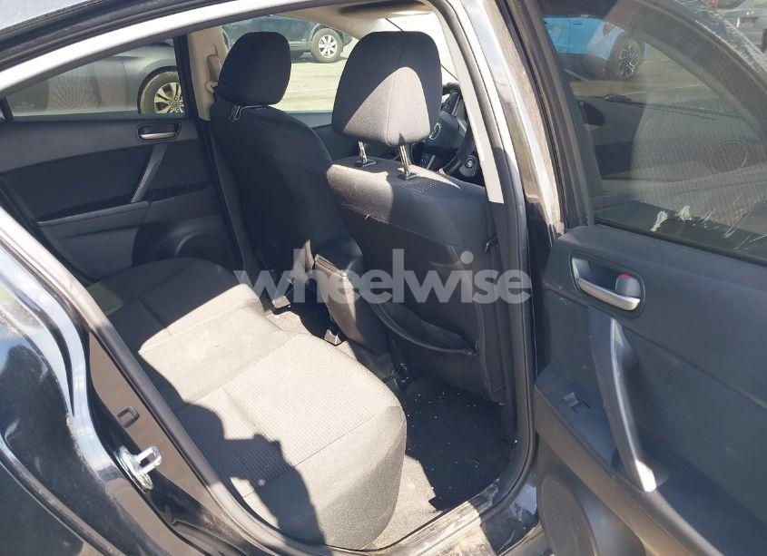 Photo 8 of 2012 Mazda Mazda3 I TOURING (VIN JM1BL1VG4C1510765)