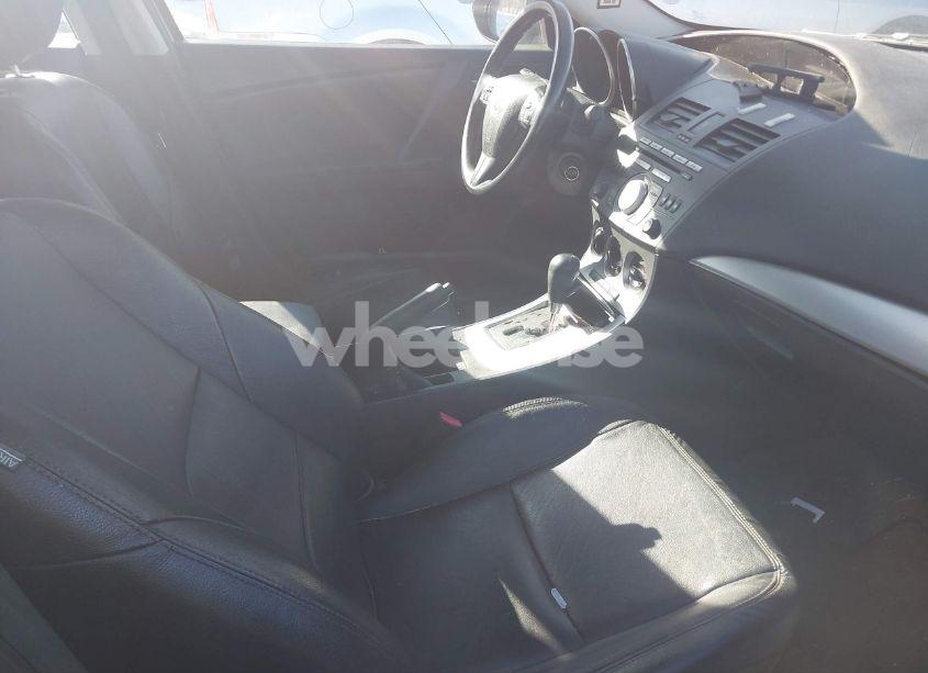 Photo 5 of 2011 Mazda Mazda3 I TOURING (VIN JM1BL1VG5B1398492)