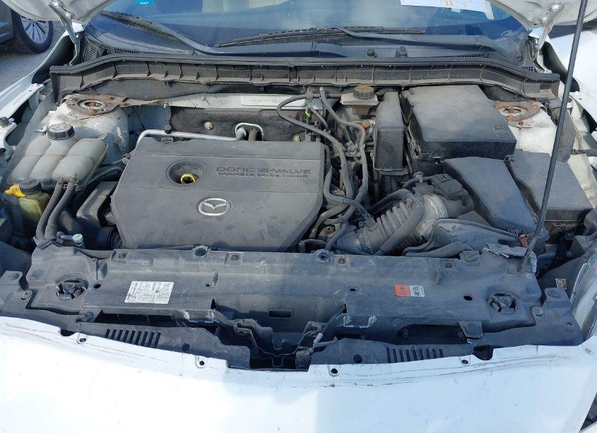 Photo 10 of 2011 Mazda Mazda3 I TOURING (VIN JM1BL1VG5B1426081)