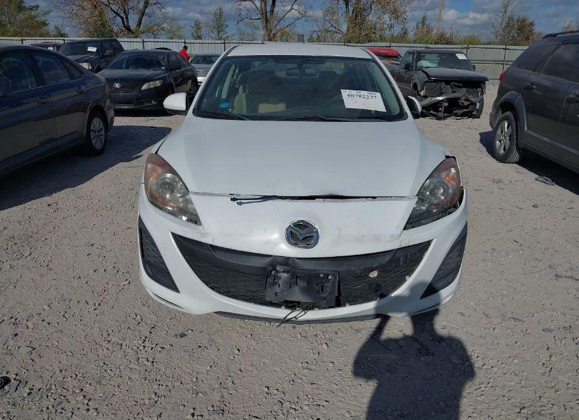 Photo 6 of 2011 Mazda Mazda3 I TOURING (VIN JM1BL1VG5B1426081)