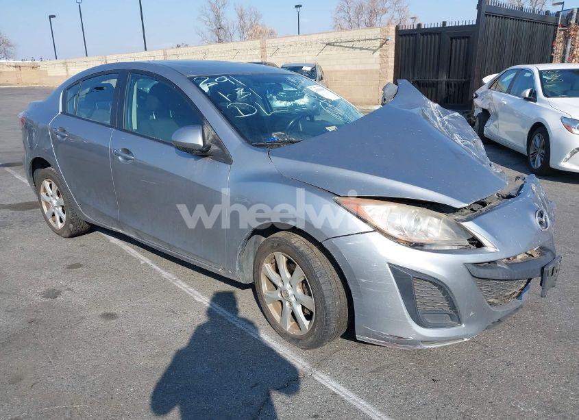 2011 Mazda Mazda3 I TOURING (VIN JM1BL1VG5B1428204) main photo