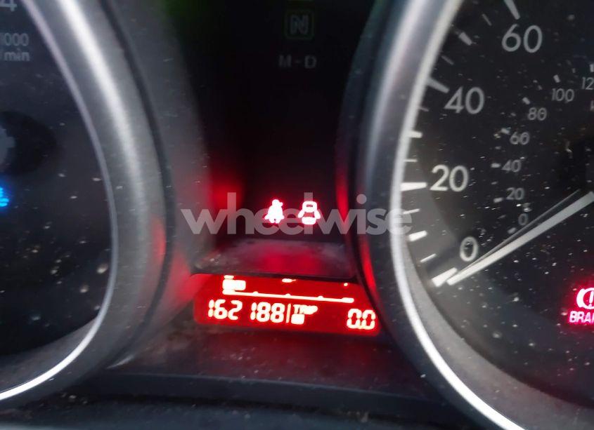 Photo 7 of 2011 Mazda Mazda3 I TOURING (VIN JM1BL1VG6B1435453)