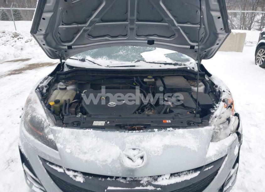Photo 10 of 2011 Mazda Mazda3 I TOURING (VIN JM1BL1VG6B1464645)