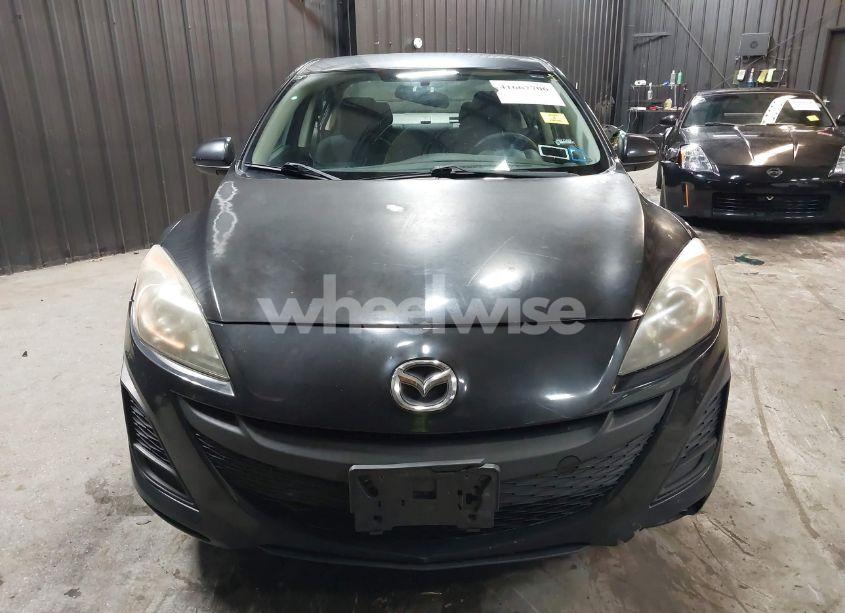 Photo 13 of 2011 Mazda Mazda3 I TOURING (VIN JM1BL1VG7B1401019)