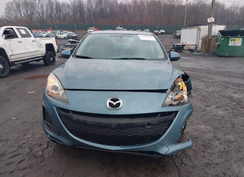Photo 12 of 2011 Mazda Mazda3 I TOURING (VIN JM1BL1VG8B1412711)
