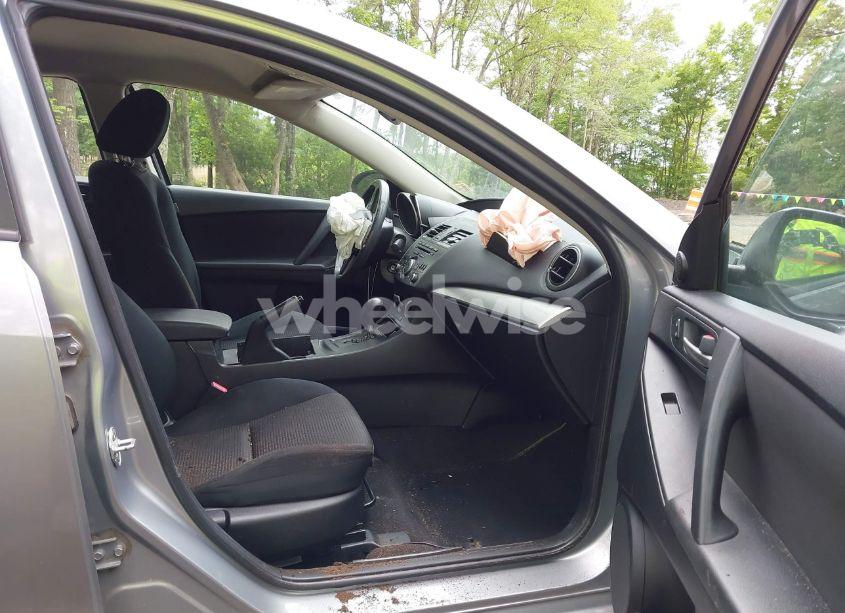 Photo 5 of 2012 Mazda Mazda3 I TOURING (VIN JM1BL1VGXC1502895)