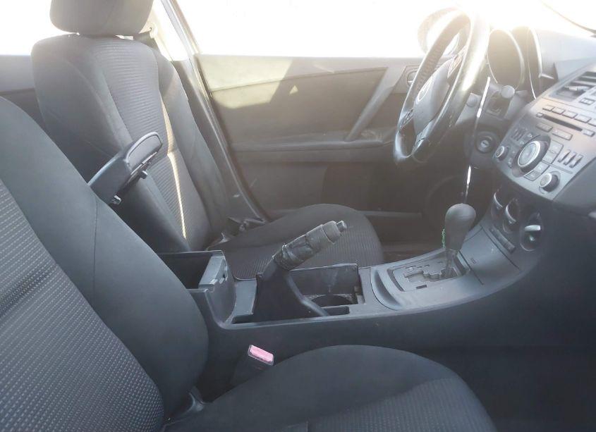 Photo 5 of 2012 Mazda Mazda3 I TOURING (VIN JM1BL1VGXC1507742)