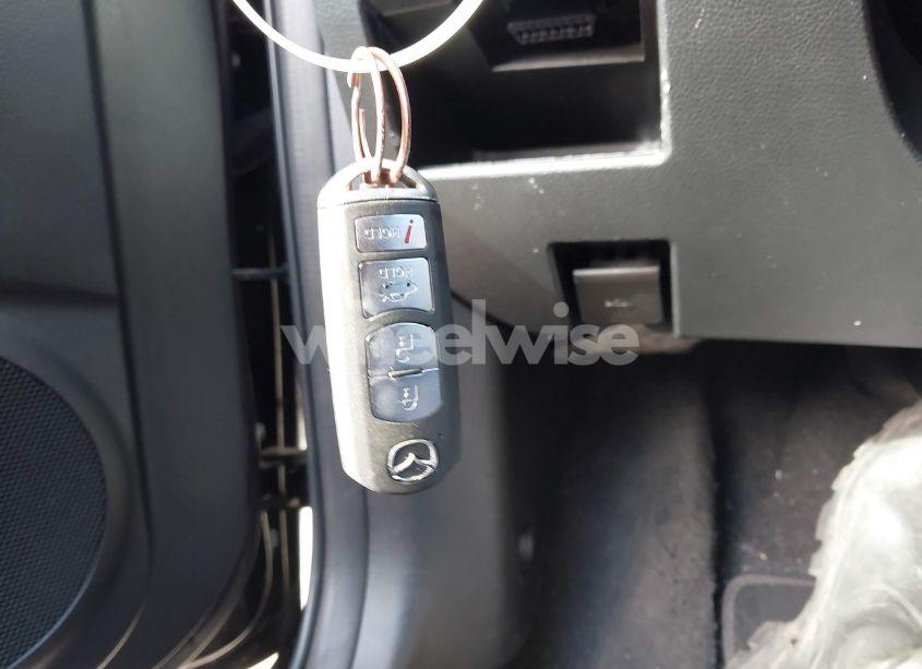 Photo 11 of 2013 Mazda Mazda3 I TOURING (VIN JM1BL1VP1D1786306)