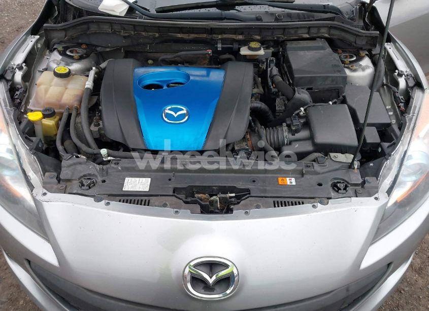 Photo 10 of 2013 Mazda Mazda3 I TOURING (VIN JM1BL1VP2D1749488)