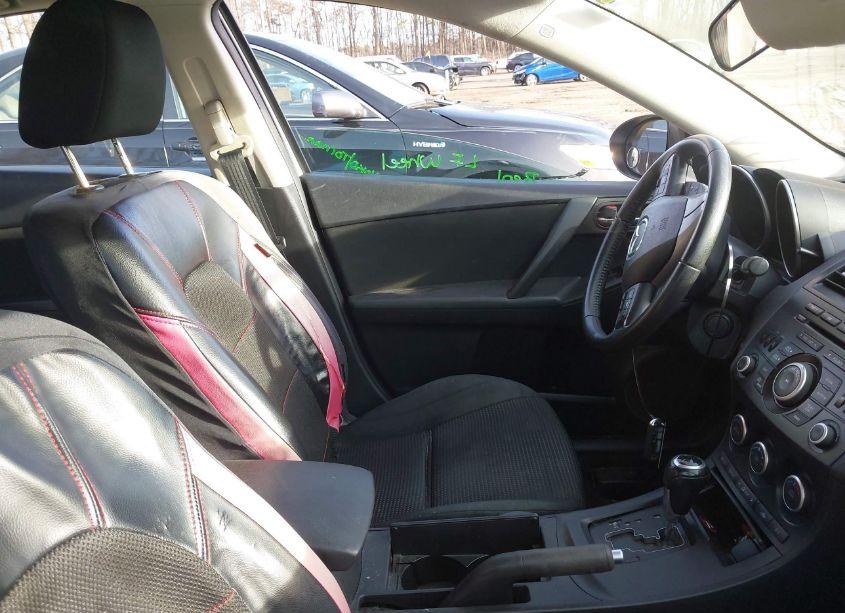 Photo 5 of 2013 Mazda Mazda3 I TOURING (VIN JM1BL1VP2D1812539)