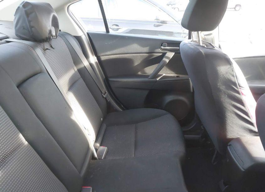 Photo 8 of 2013 Mazda Mazda3 I TOURING (VIN JM1BL1VP2D1812539)