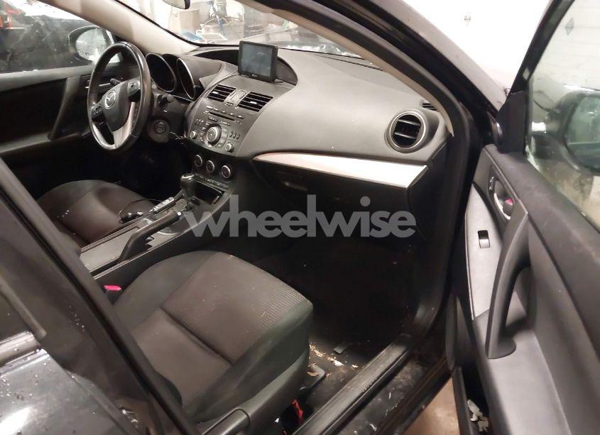 Photo 5 of 2013 Mazda Mazda3 I TOURING (VIN JM1BL1VP4D1835496)