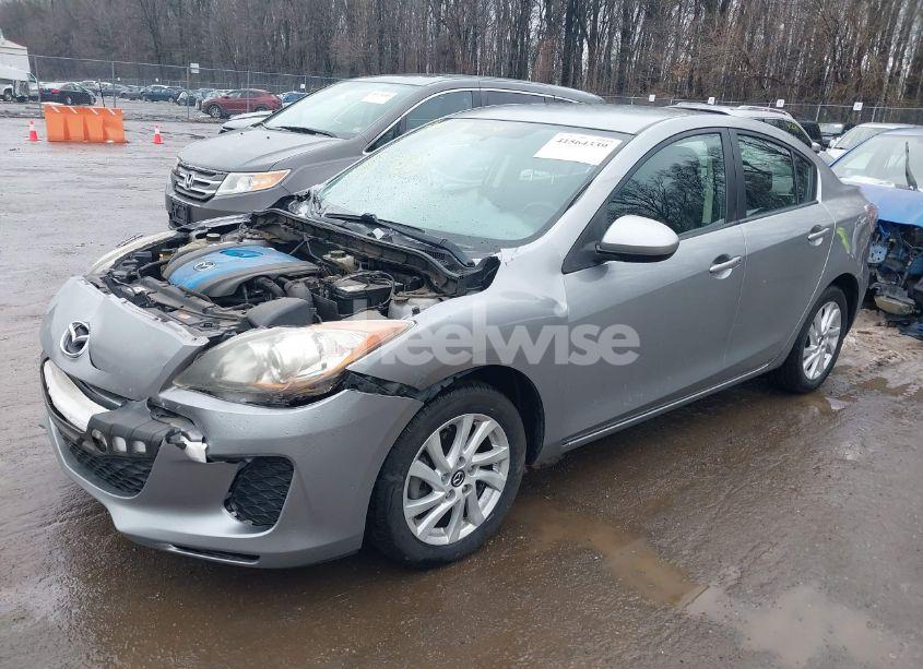 Photo 2 of 2013 Mazda Mazda3 I TOURING (VIN JM1BL1VP5D1788723)