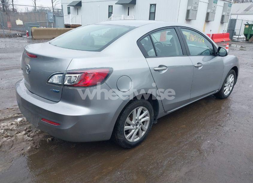 Photo 4 of 2013 Mazda Mazda3 I TOURING (VIN JM1BL1VP5D1788723)