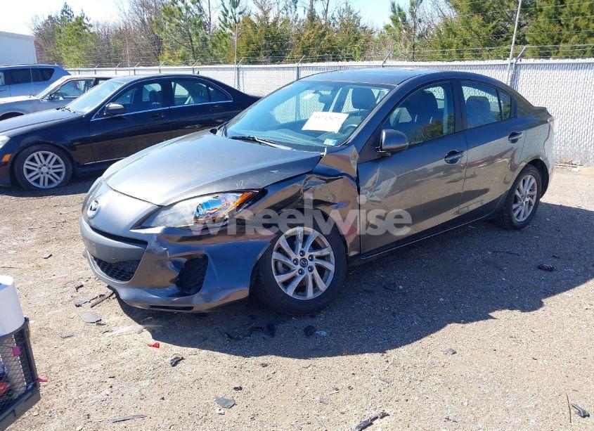 Photo 2 of 2013 Mazda Mazda3 I TOURING (VIN JM1BL1VP5D1831666)