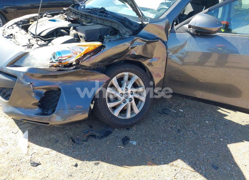 Photo 6 of 2013 Mazda Mazda3 I TOURING (VIN JM1BL1VP5D1831666)