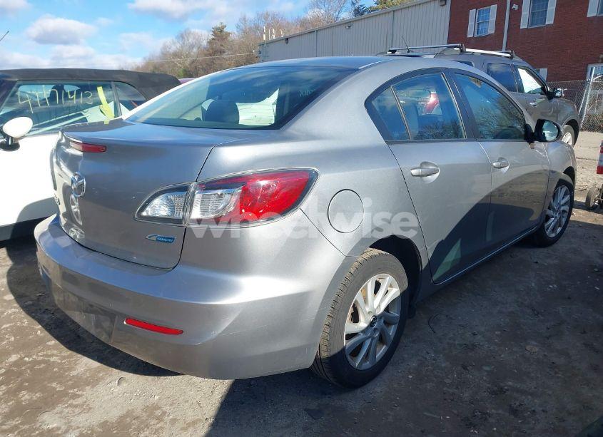 Photo 4 of 2013 Mazda Mazda3 I TOURING (VIN JM1BL1VP6D1787838)