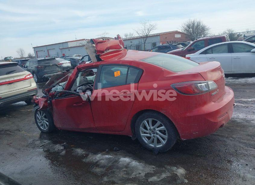 Photo 13 of 2013 Mazda Mazda3 I TOURING (VIN JM1BL1VP7D1806574)