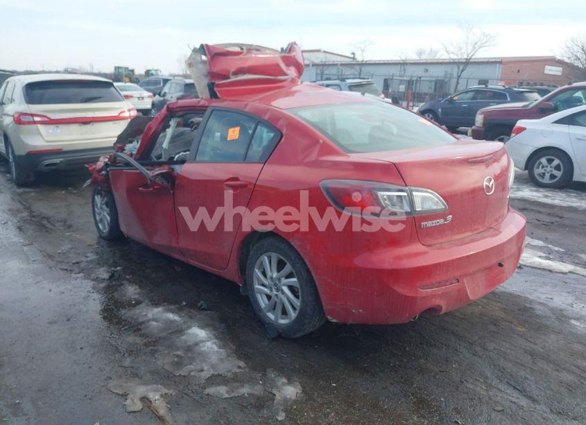 Photo 3 of 2013 Mazda Mazda3 I TOURING (VIN JM1BL1VP7D1806574)