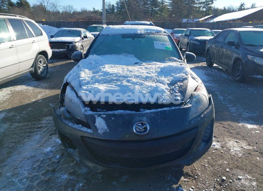 Photo 12 of 2013 Mazda Mazda3 I TOURING (VIN JM1BL1VP8D1808883)