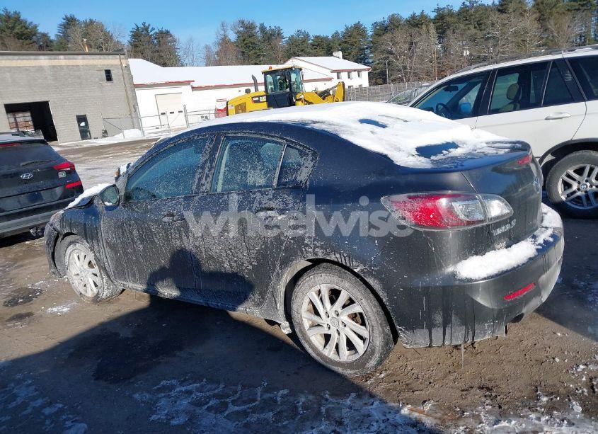 Photo 14 of 2013 Mazda Mazda3 I TOURING (VIN JM1BL1VP8D1808883)