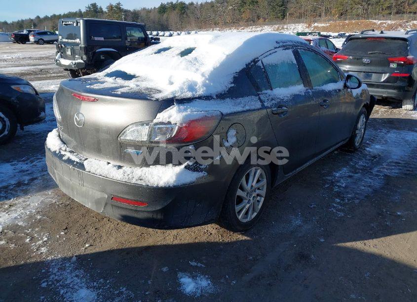 Photo 4 of 2013 Mazda Mazda3 I TOURING (VIN JM1BL1VP8D1808883)