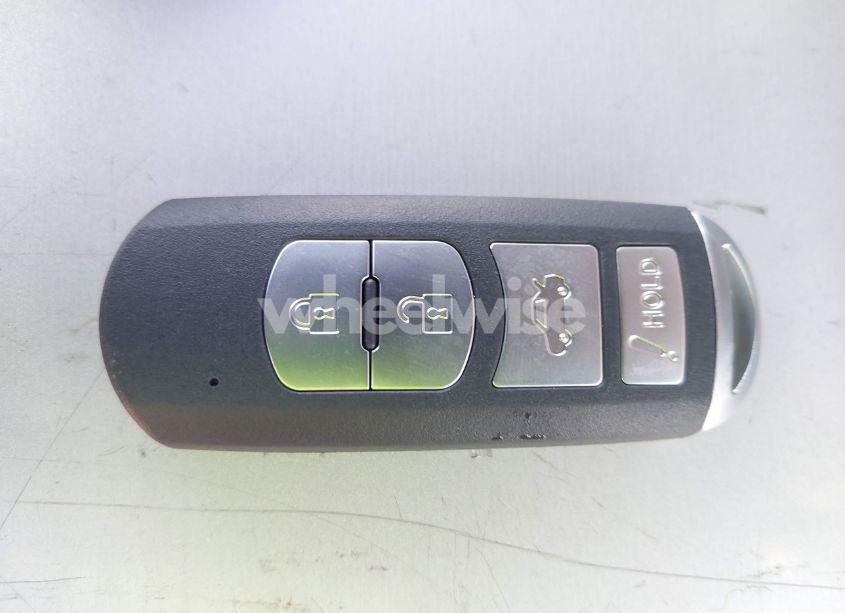 Photo 11 of 2012 Mazda Mazda3 (VIN JM1BL1W53C1614998)