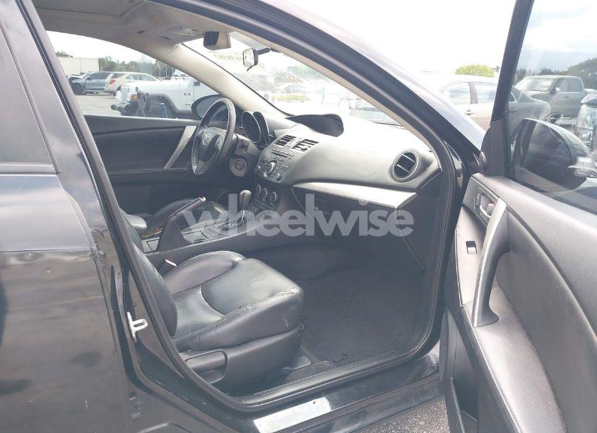 Photo 5 of 2012 Mazda Mazda3 (VIN JM1BL1W53C1614998)