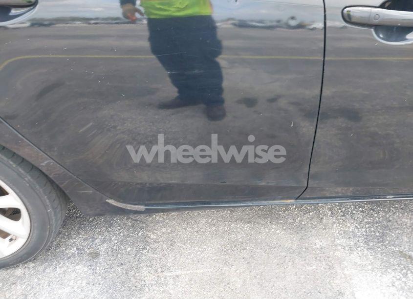 Photo 6 of 2012 Mazda Mazda3 (VIN JM1BL1W53C1614998)