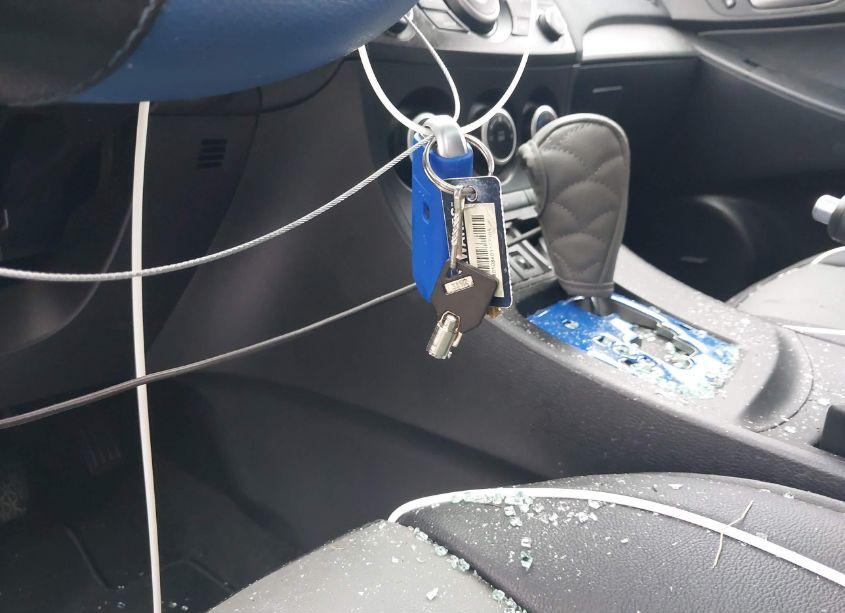 Photo 11 of 2012 Mazda Mazda3 S GRAND TOURING (VIN JM1BL1W53C1618100)