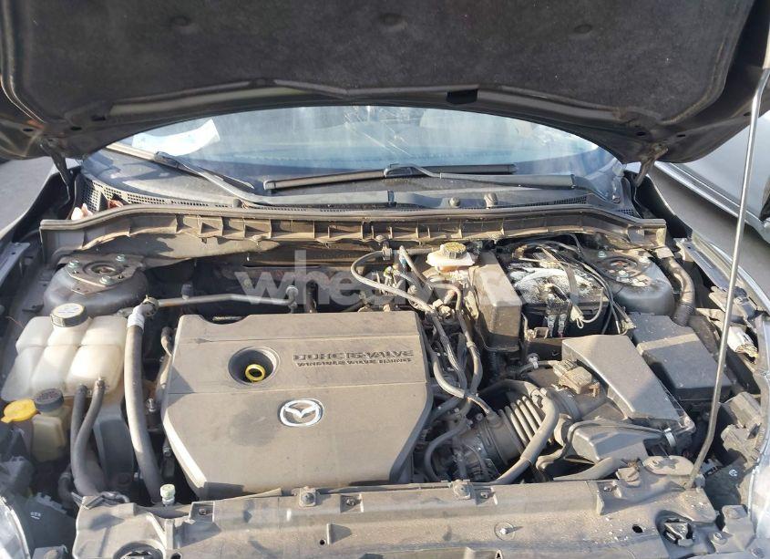 Photo 10 of 2011 Mazda Mazda3 S GRAND TOURING (VIN JM1BL1W54B1363052)
