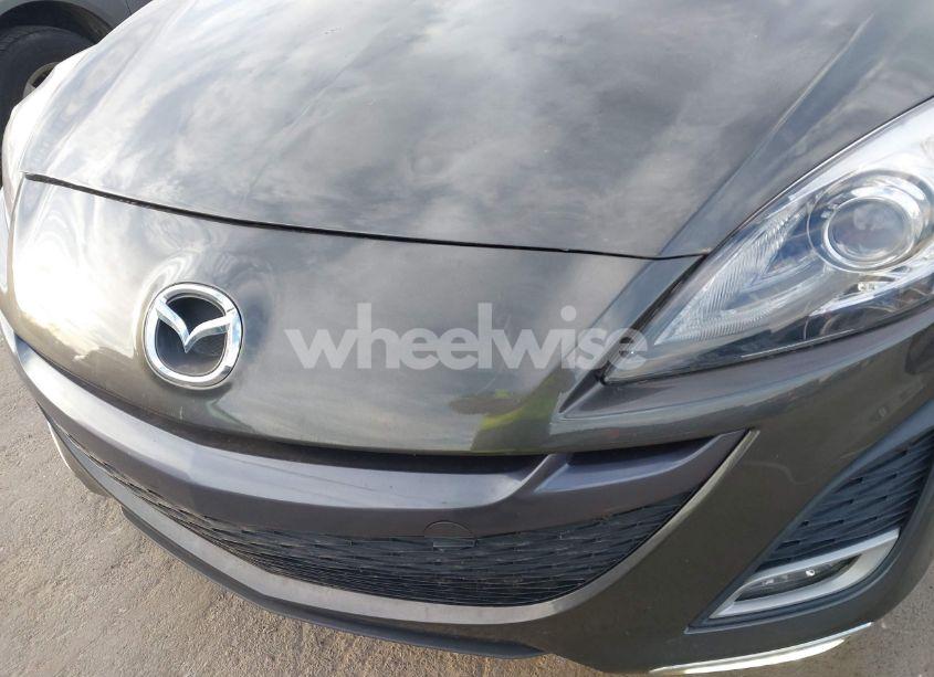 Photo 15 of 2011 Mazda Mazda3 S GRAND TOURING (VIN JM1BL1W54B1363052)