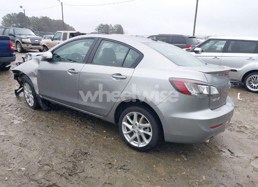 Photo 3 of 2012 Mazda Mazda3 S GRAND TOURING (VIN JM1BL1W5XC1521511)
