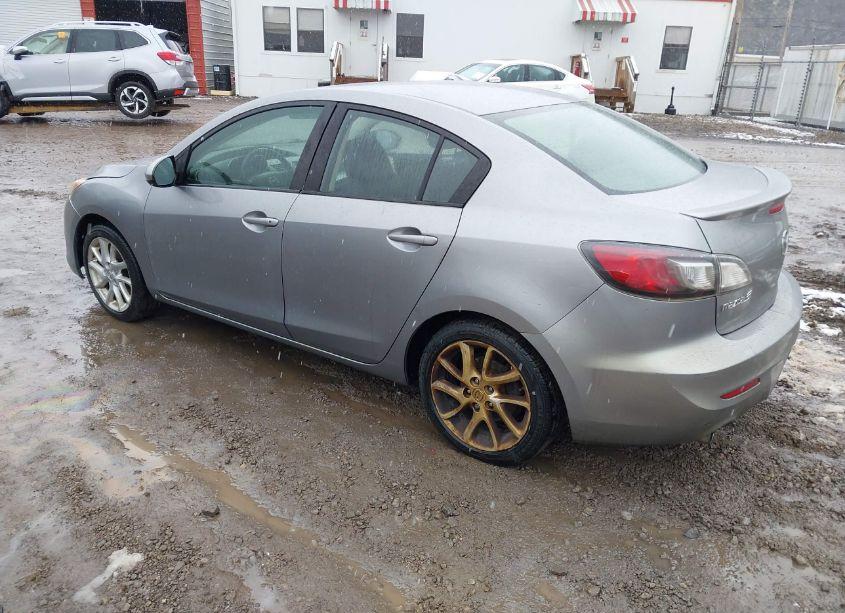 Photo 3 of 2012 Mazda Mazda3 S GRAND TOURING (VIN JM1BL1W60C1512292)