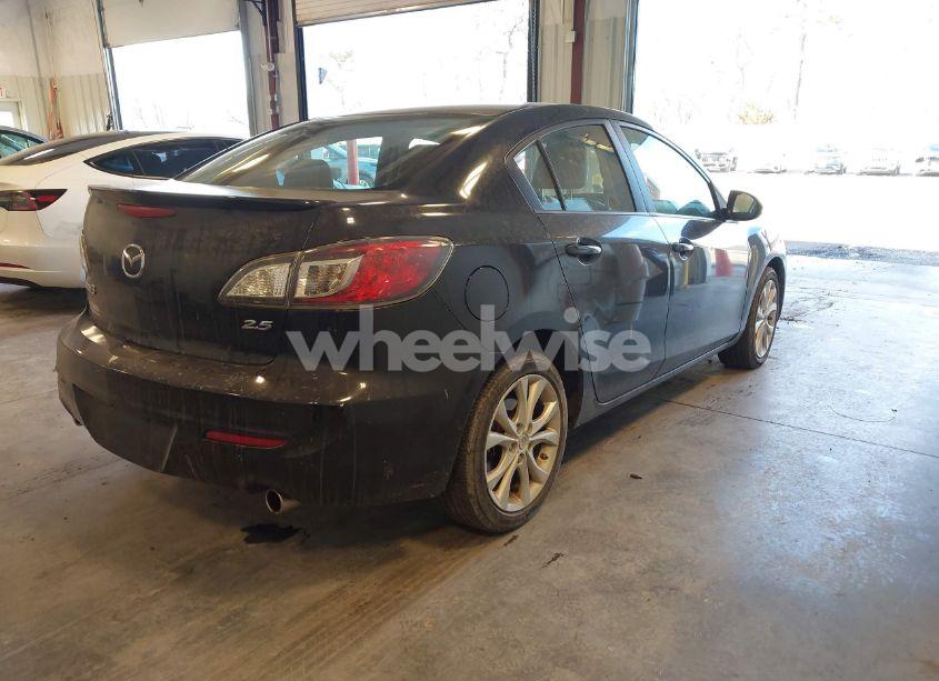 Photo 4 of 2011 Mazda Mazda3 S GRAND TOURING (VIN JM1BL1W67B1363233)