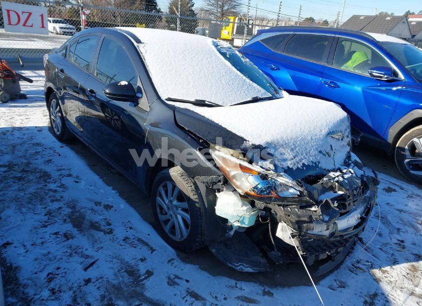 2012 Mazda Mazda3 I GRAND TOURING (VIN JM1BL1W71C1573501) main photo