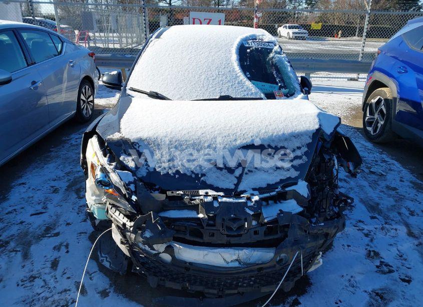 Photo 13 of 2012 Mazda Mazda3 I GRAND TOURING (VIN JM1BL1W71C1573501)