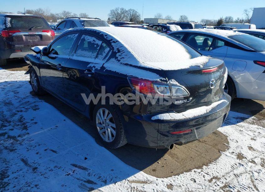 Photo 3 of 2012 Mazda Mazda3 I GRAND TOURING (VIN JM1BL1W71C1573501)