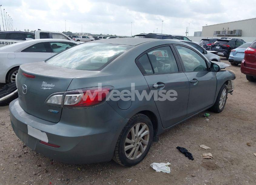 Photo 4 of 2012 Mazda Mazda3 I GRAND TOURING (VIN JM1BL1W71C1591805)