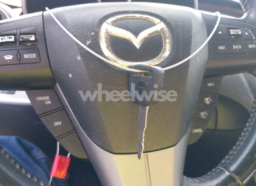 Photo 11 of 2012 Mazda Mazda3 I GRAND TOURING (VIN JM1BL1W72C1578142)