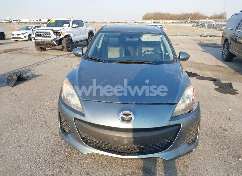 Photo 13 of 2012 Mazda Mazda3 I GRAND TOURING (VIN JM1BL1W72C1578142)