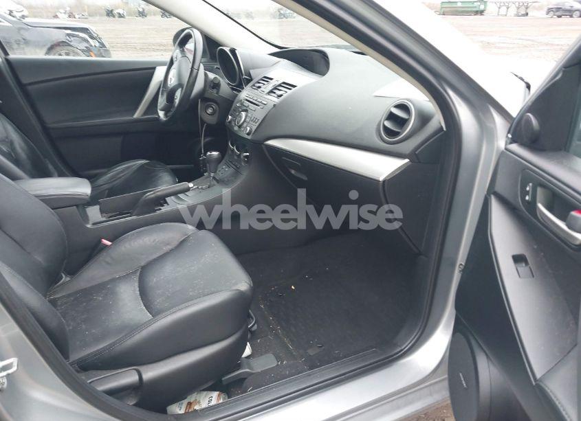 Photo 5 of 2012 Mazda Mazda3 I GRAND TOURING (VIN JM1BL1W72C1596107)