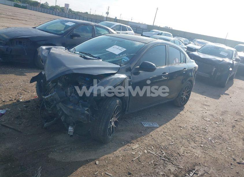 Photo 2 of 2012 Mazda Mazda3 I GRAND TOURING (VIN JM1BL1W72C1644155)