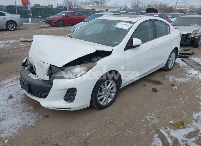 Photo 2 of 2012 Mazda Mazda3 I GRAND TOURING (VIN JM1BL1W73C1571703)