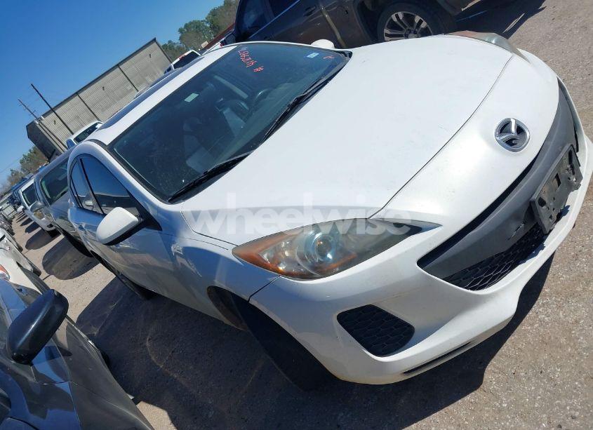 2012 Mazda Mazda3 I GRAND TOURING (VIN JM1BL1W73C1616137) main photo