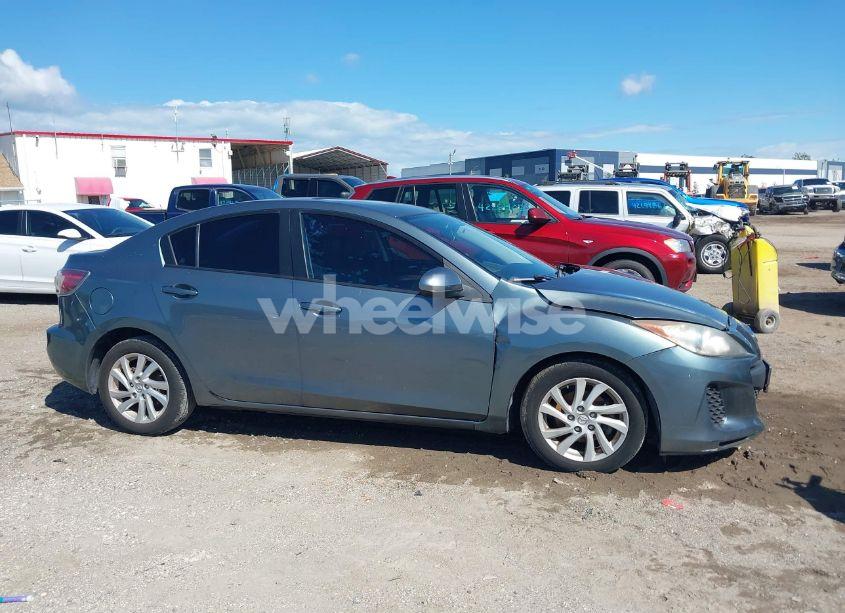 Photo 13 of 2012 Mazda Mazda3 I GRAND TOURING (VIN JM1BL1W76C1664067)