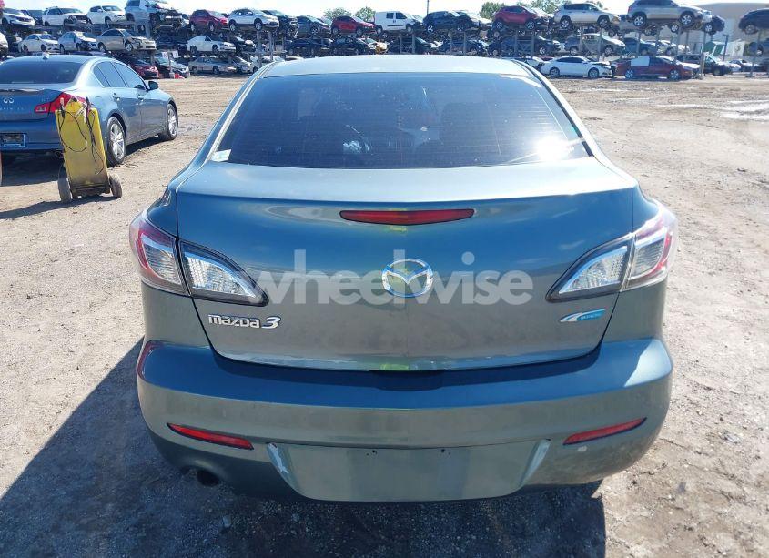 Photo 16 of 2012 Mazda Mazda3 I GRAND TOURING (VIN JM1BL1W76C1664067)