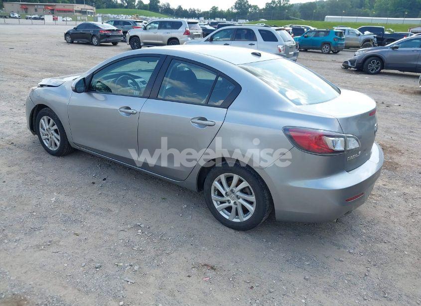 Photo 3 of 2012 Mazda Mazda3 I GRAND TOURING (VIN JM1BL1W79C1691960)