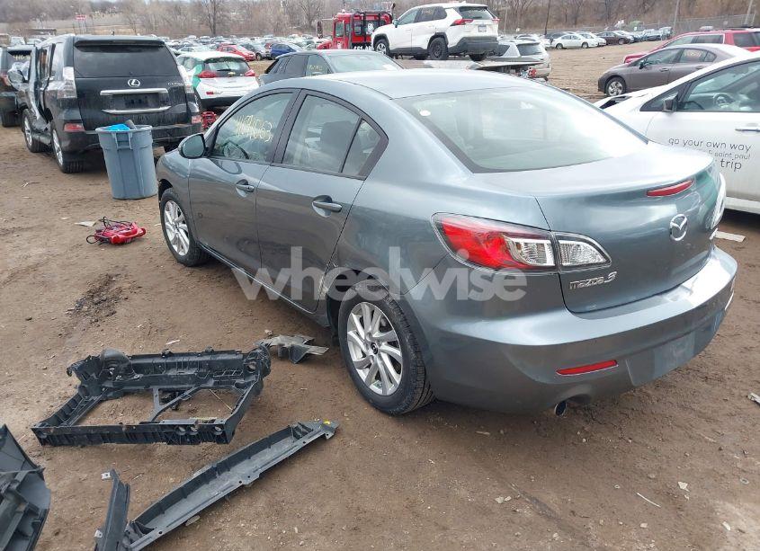 Photo 3 of 2013 Mazda Mazda3 I GRAND TOURING (VIN JM1BL1W79D1766870)